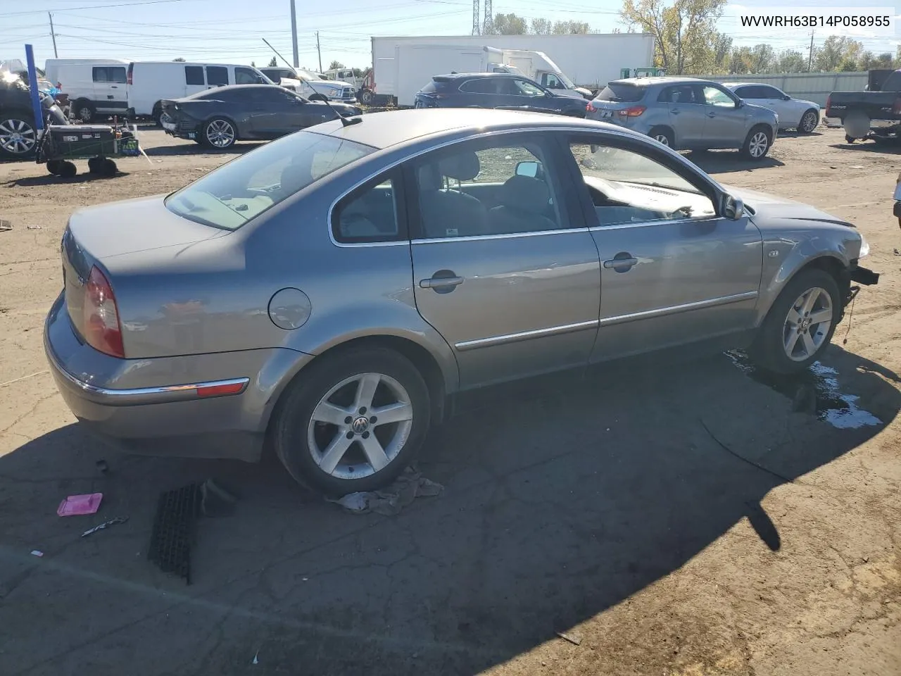 2004 Volkswagen Passat Glx VIN: WVWRH63B14P058955 Lot: 75076284