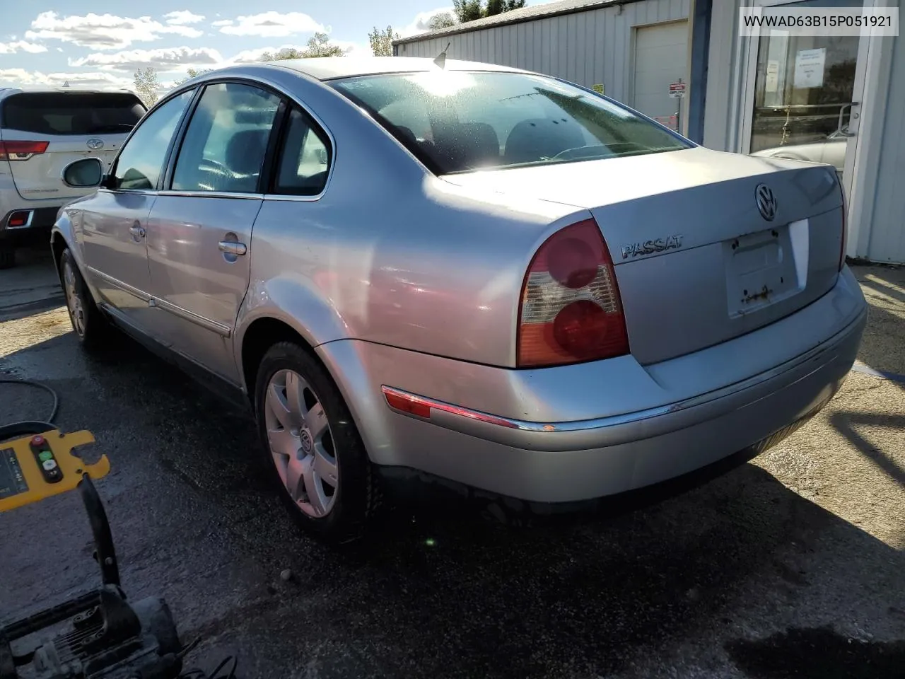 2005 Volkswagen Passat Gls VIN: WVWAD63B15P051921 Lot: 75999664