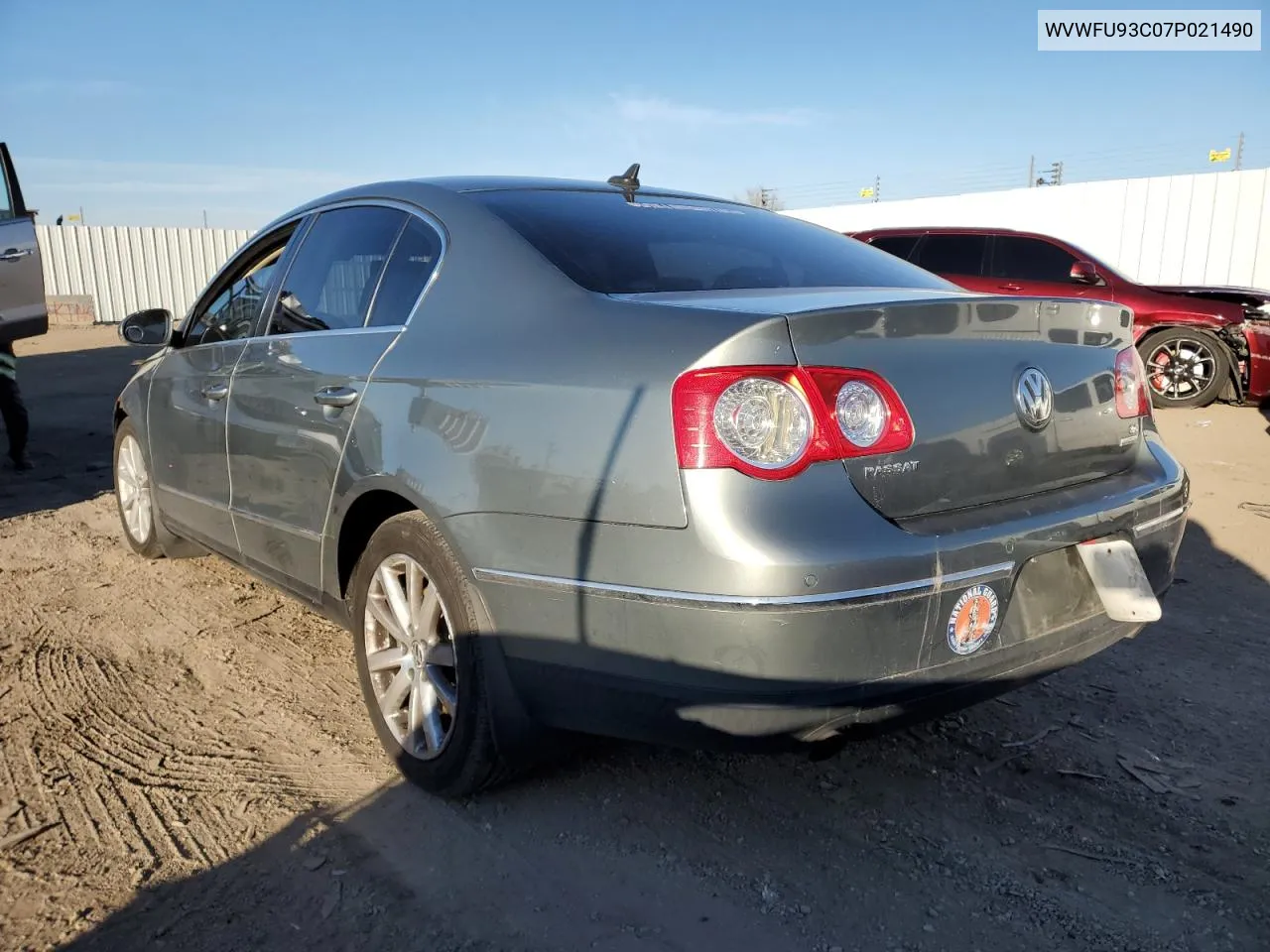 2007 Volkswagen Passat 3.6L 4Motion Luxury VIN: WVWFU93C07P021490 Lot: 45171974