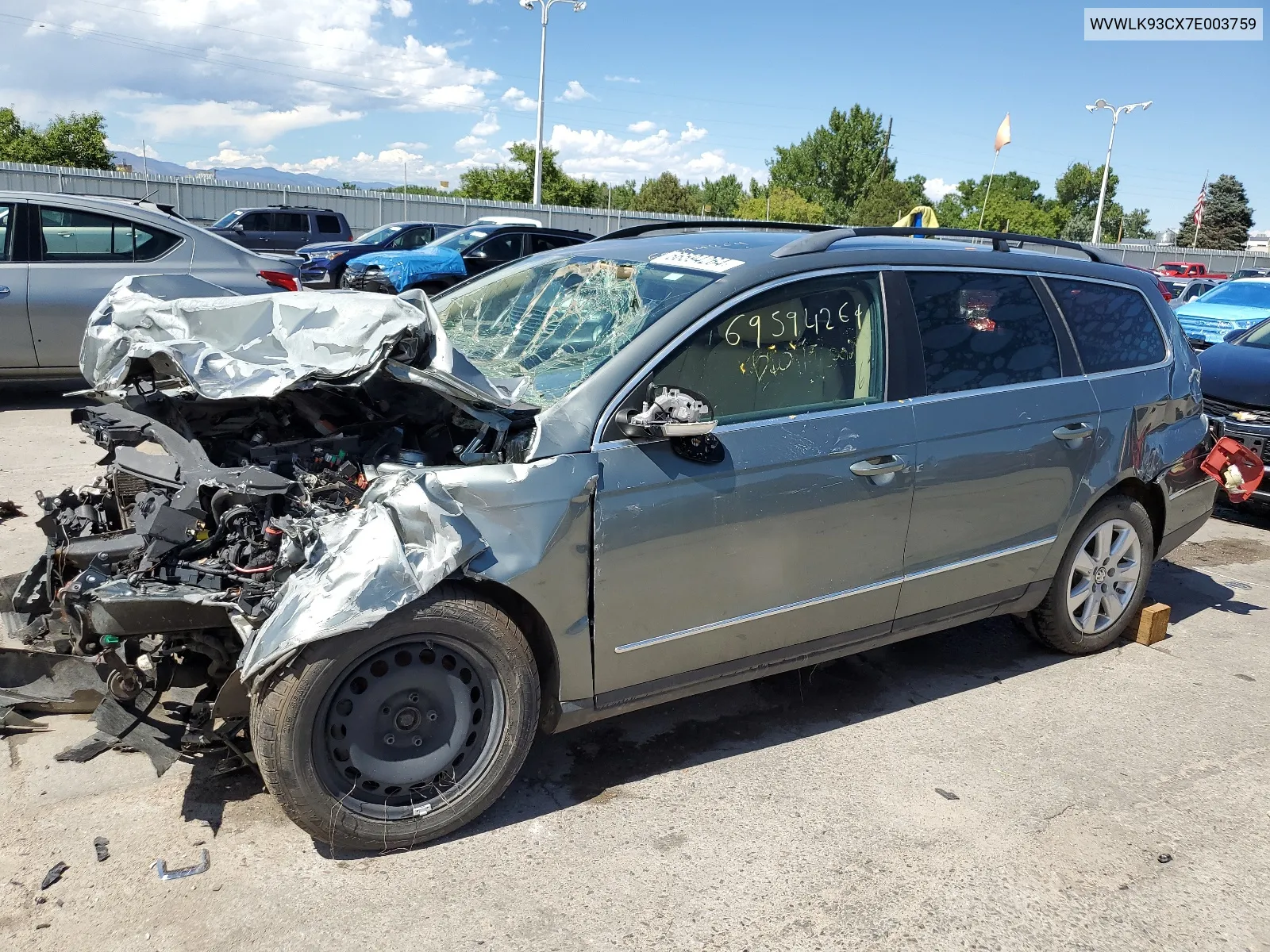 2007 Volkswagen Passat 2.0T Wagon Value VIN: WVWLK93CX7E003759 Lot: 66594264