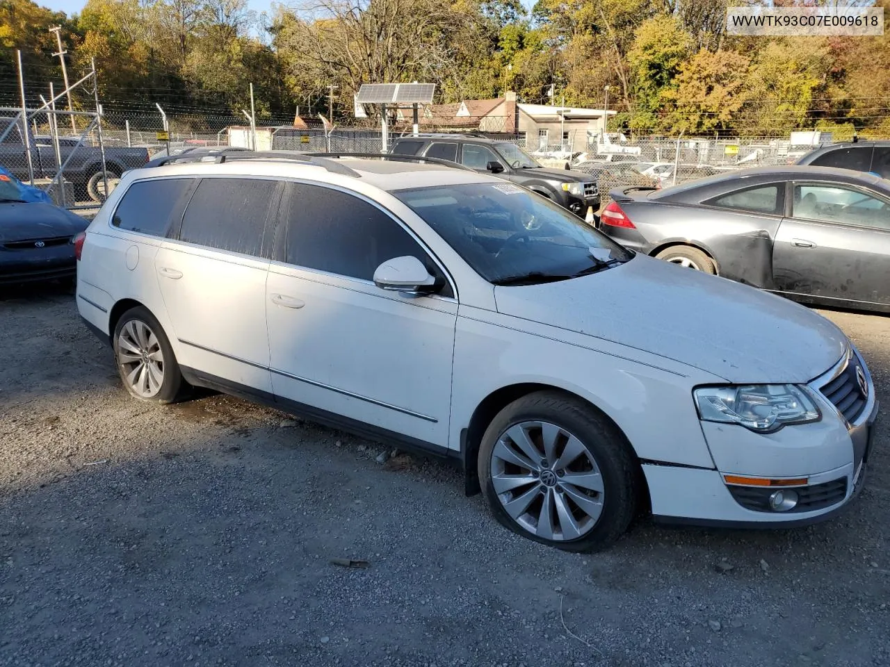 WVWTK93C07E009618 2007 Volkswagen Passat 2.0T Wagon Luxury