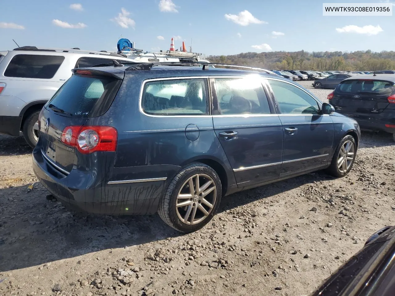 WVWTK93C08E019356 2008 Volkswagen Passat Wagon Lux