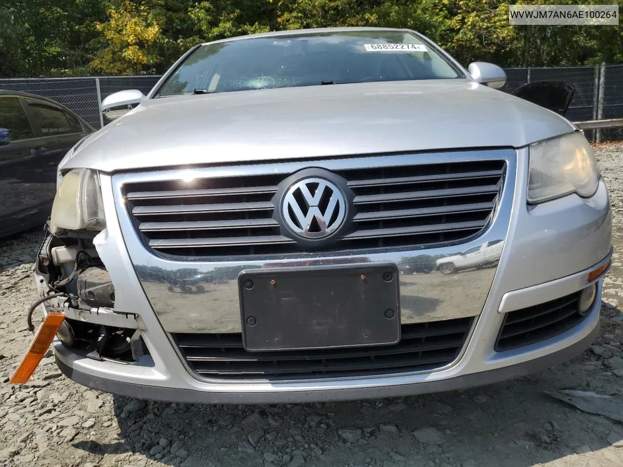 2010 Volkswagen Passat Komfort VIN: WVWJM7AN6AE100264 Lot: 68852274