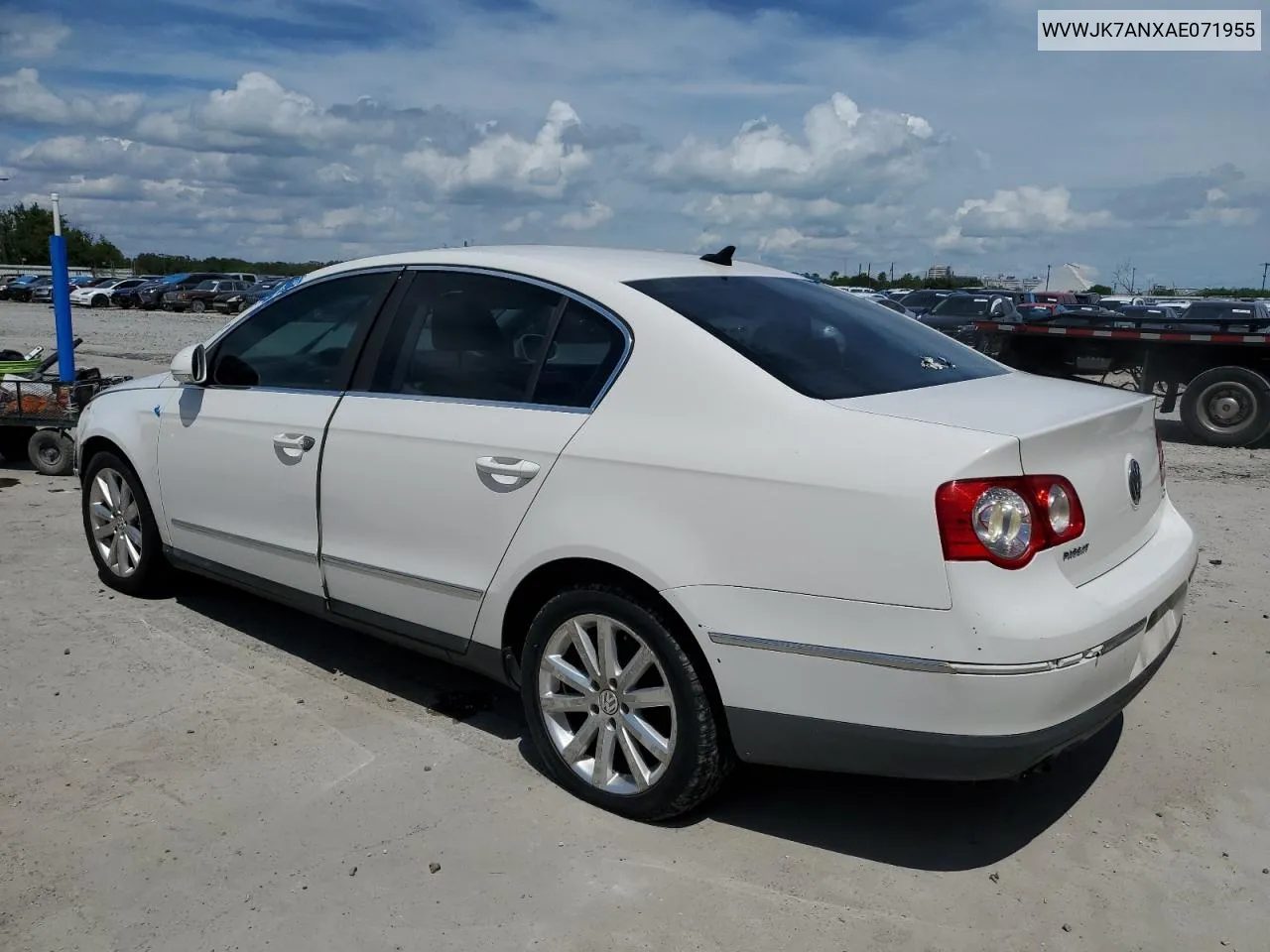 2010 Volkswagen Passat Komfort VIN: WVWJK7ANXAE071955 Lot: 69953424