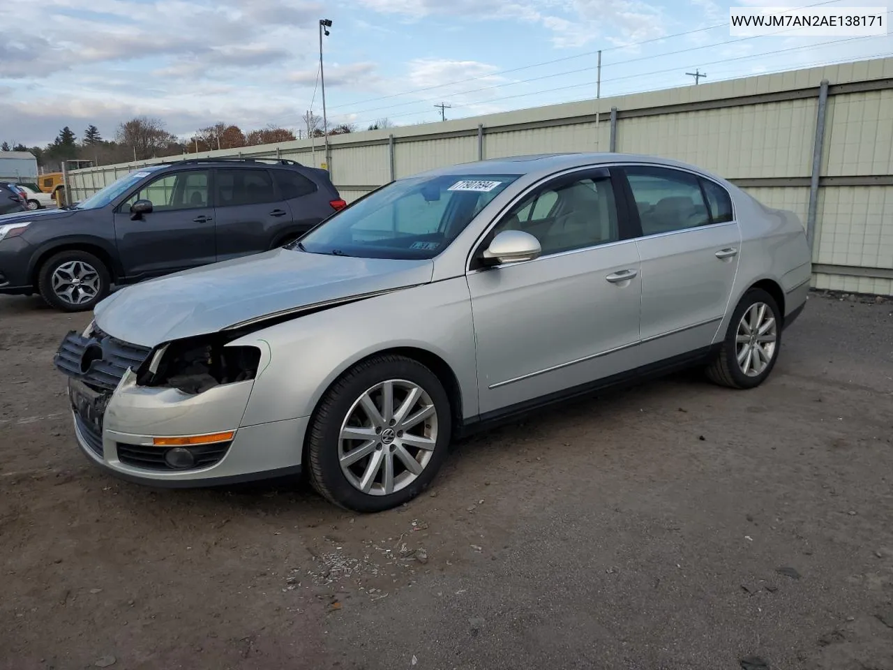 2010 Volkswagen Passat Komfort VIN: WVWJM7AN2AE138171 Lot: 77907694