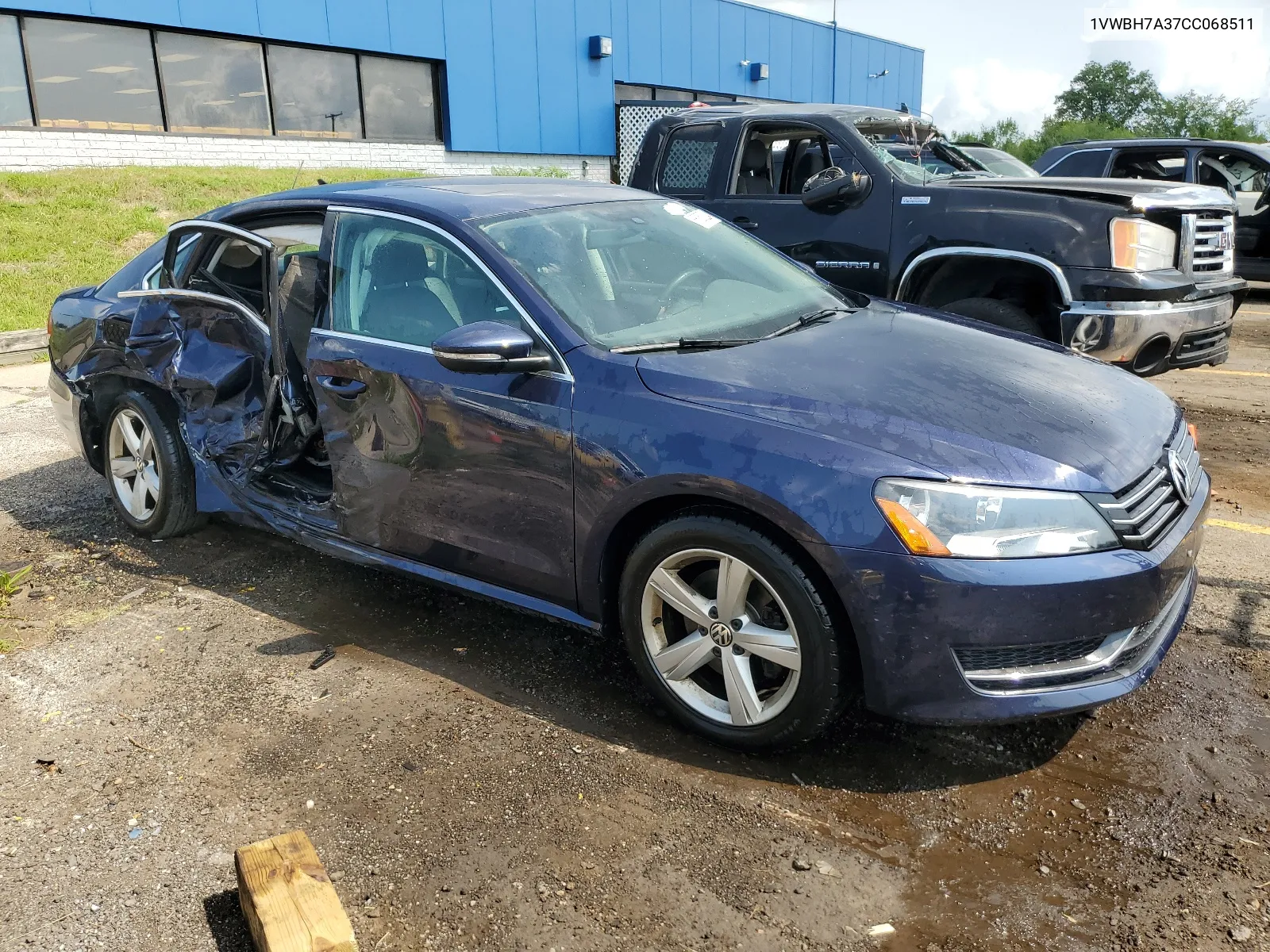 1VWBH7A37CC068511 2012 Volkswagen Passat Se