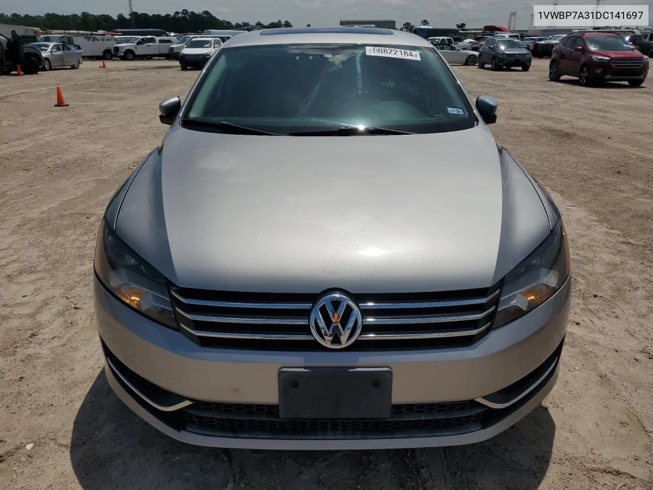 1VWBP7A31DC141697 2013 Volkswagen Passat Se