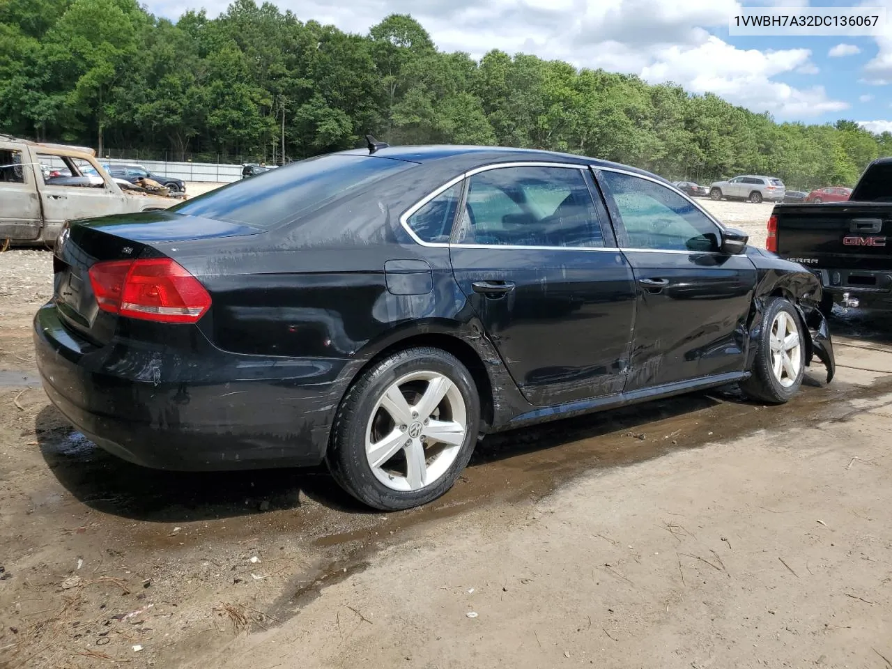 1VWBH7A32DC136067 2013 Volkswagen Passat Se