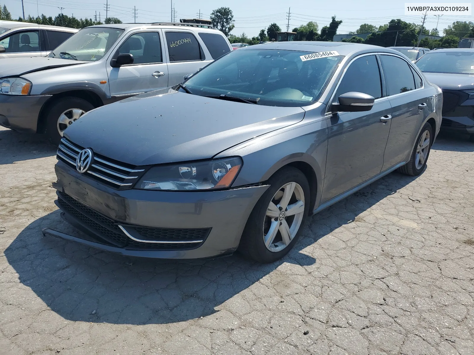 1VWBP7A3XDC109234 2013 Volkswagen Passat Se