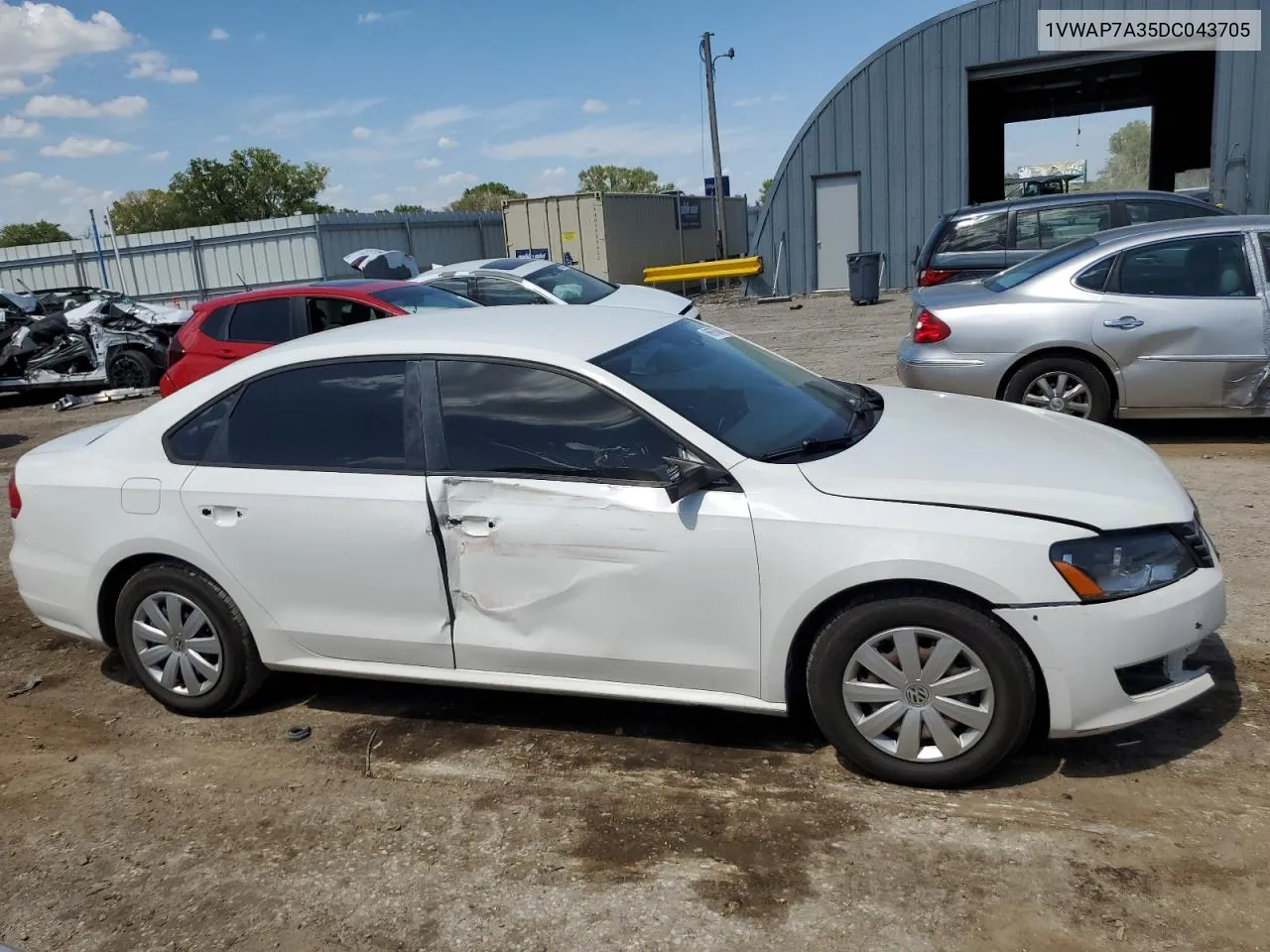 2013 Volkswagen Passat S VIN: 1VWAP7A35DC043705 Lot: 69697804