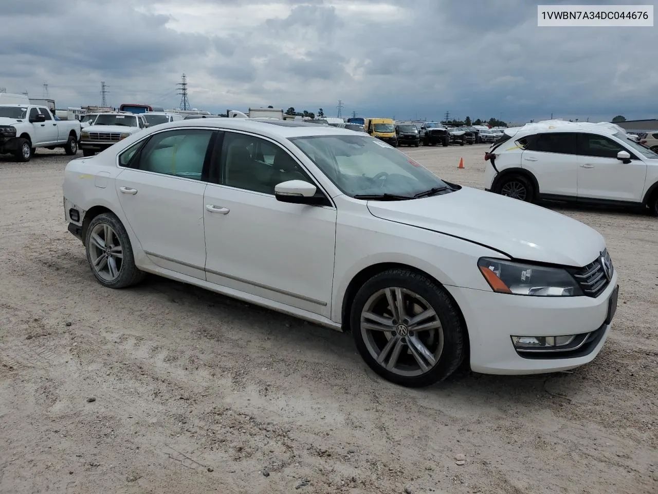 2013 Volkswagen Passat Se VIN: 1VWBN7A34DC044676 Lot: 70316514