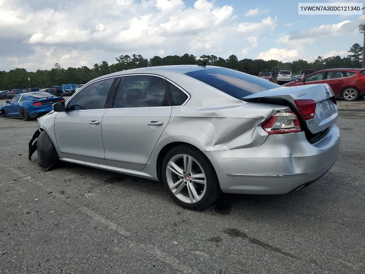 2013 Volkswagen Passat Sel VIN: 1VWCN7A30DC121340 Lot: 72233974