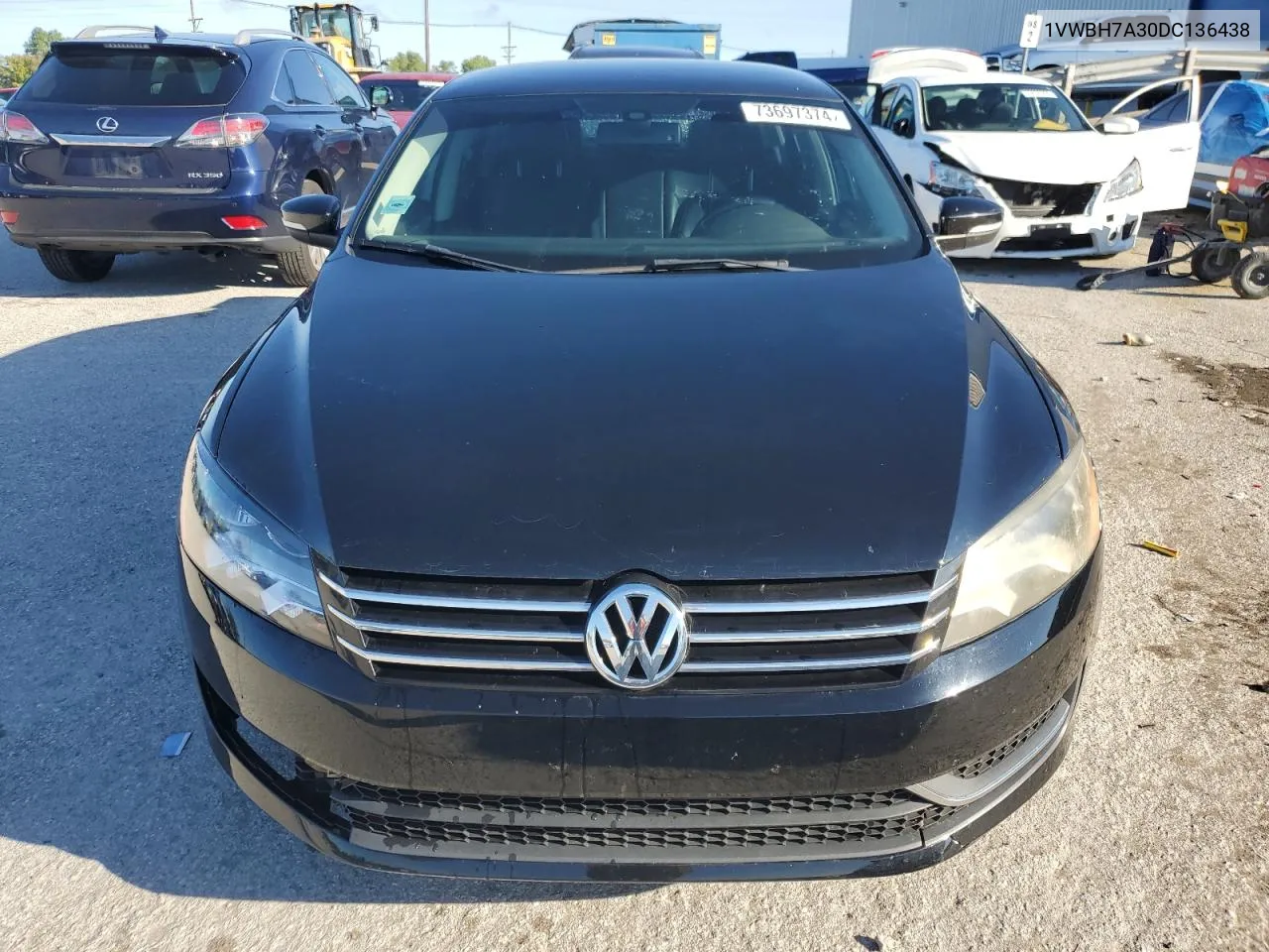 1VWBH7A30DC136438 2013 Volkswagen Passat Se