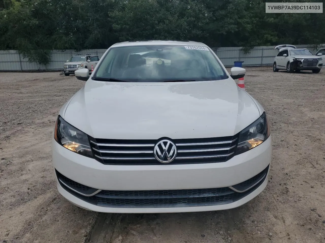 1VWBP7A39DC114103 2013 Volkswagen Passat Se