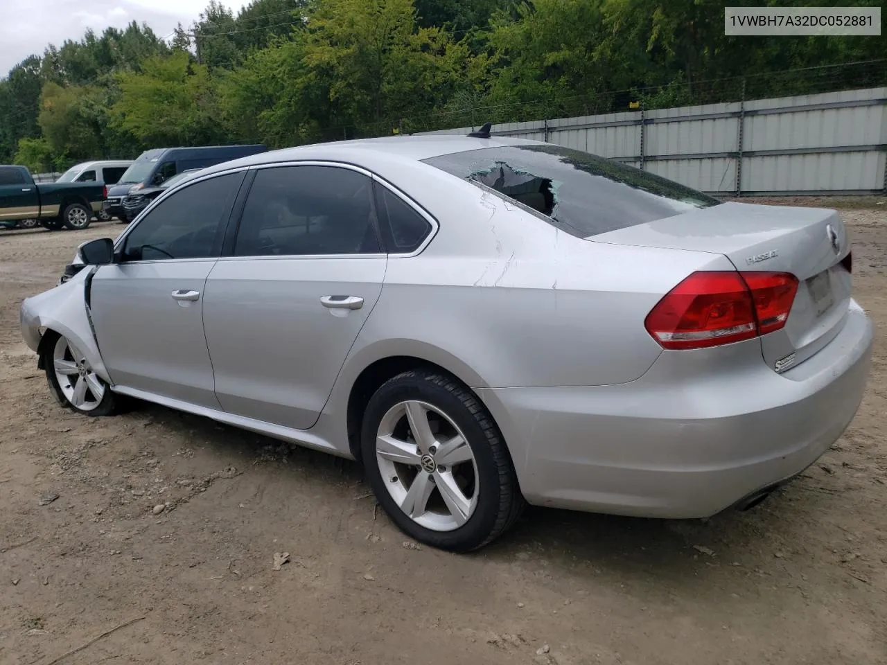 1VWBH7A32DC052881 2013 Volkswagen Passat Se