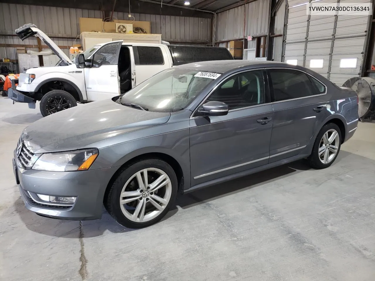 2013 Volkswagen Passat Sel VIN: 1VWCN7A30DC136341 Lot: 76087694