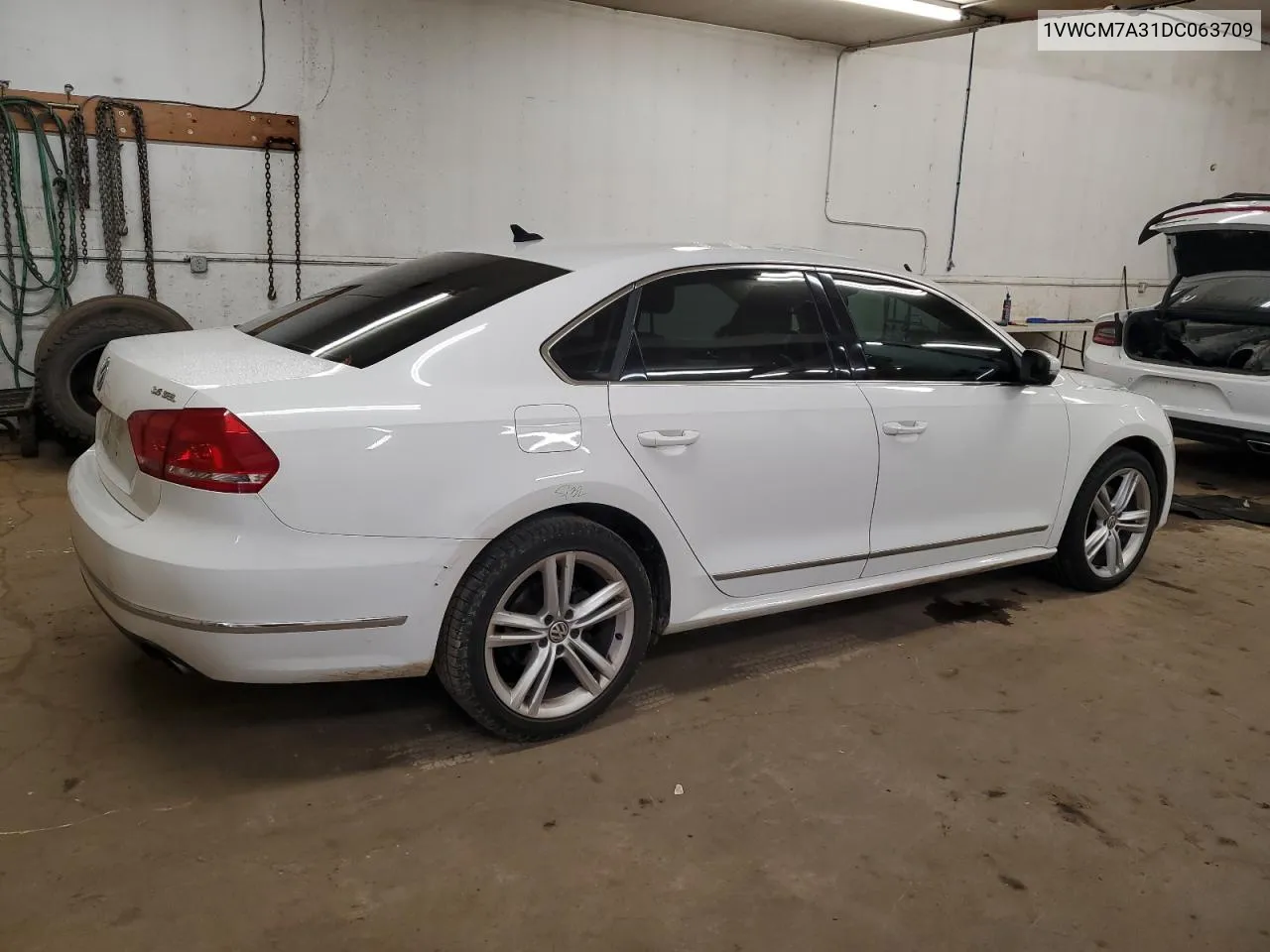 2013 Volkswagen Passat Sel VIN: 1VWCM7A31DC063709 Lot: 78717804