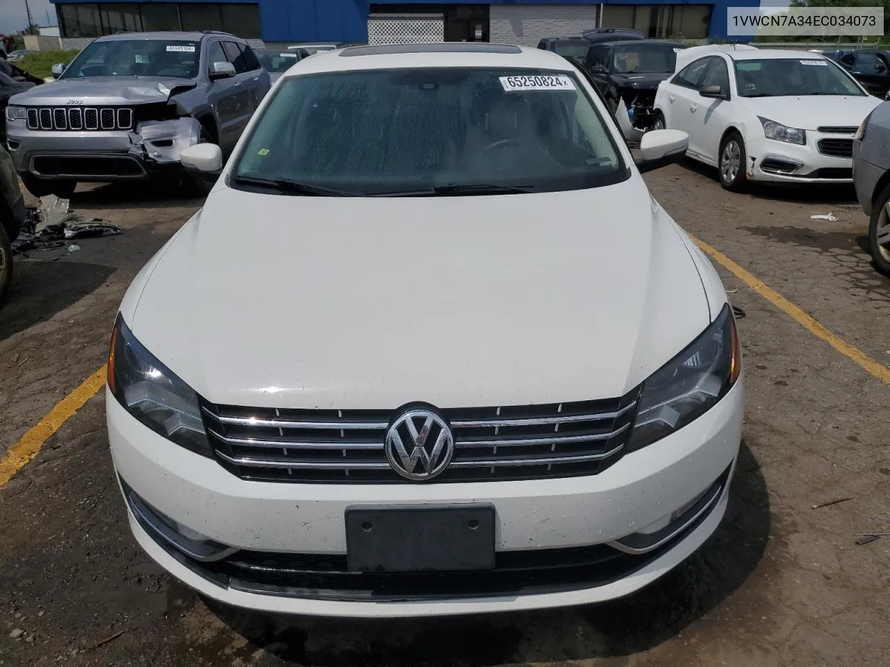 1VWCN7A34EC034073 2014 Volkswagen Passat Sel