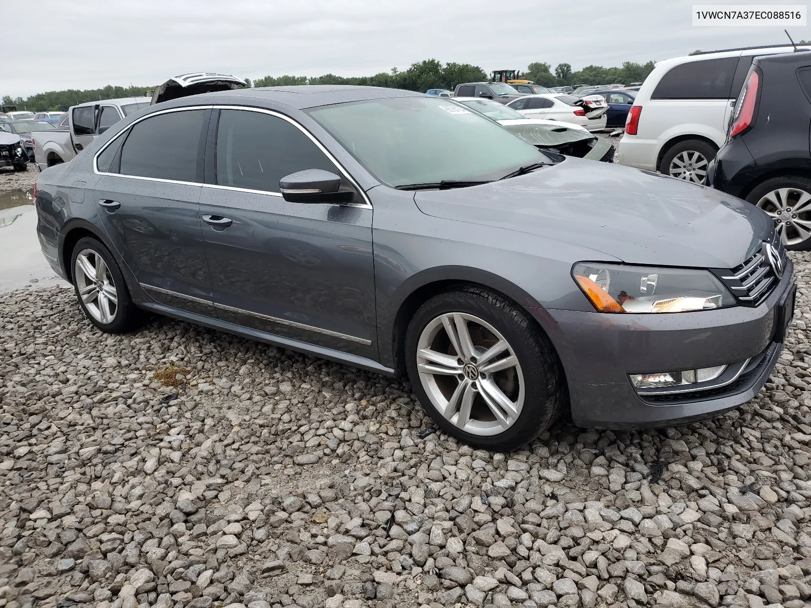 2014 Volkswagen Passat Sel VIN: 1VWCN7A37EC088516 Lot: 66784134