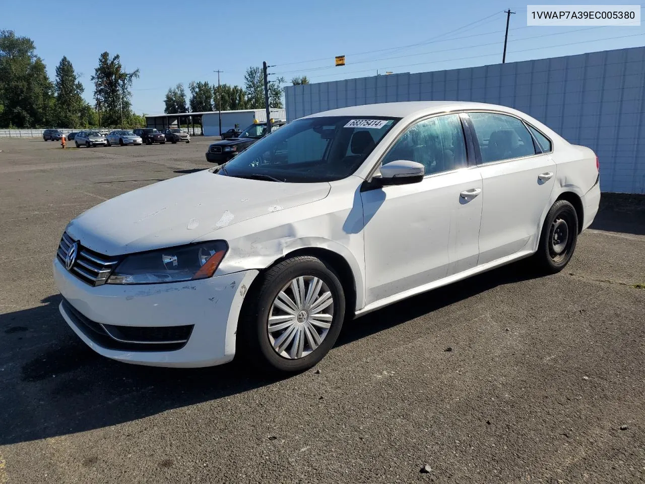 2014 Volkswagen Passat S VIN: 1VWAP7A39EC005380 Lot: 68375414