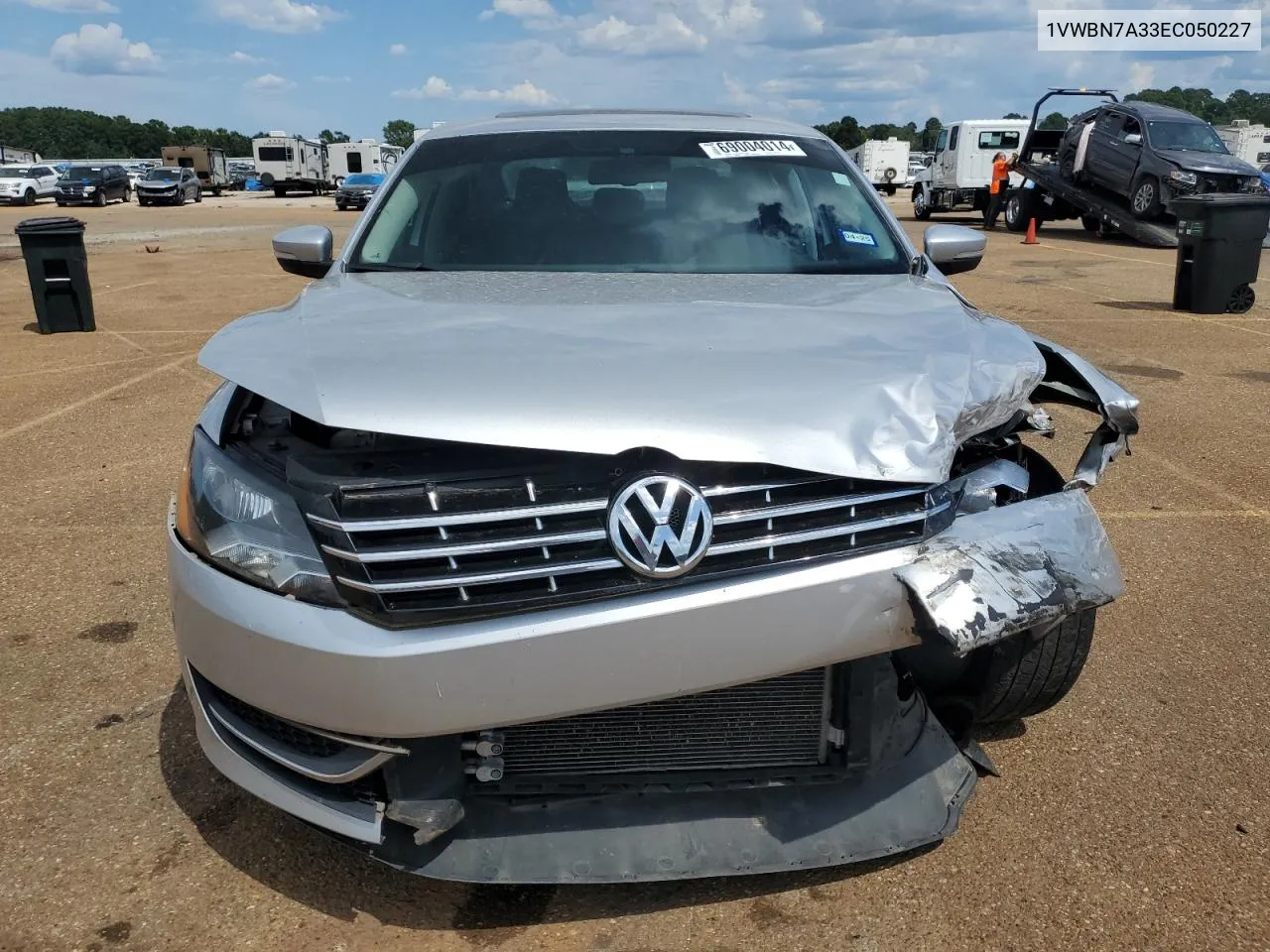 2014 Volkswagen Passat Se VIN: 1VWBN7A33EC050227 Lot: 69004014