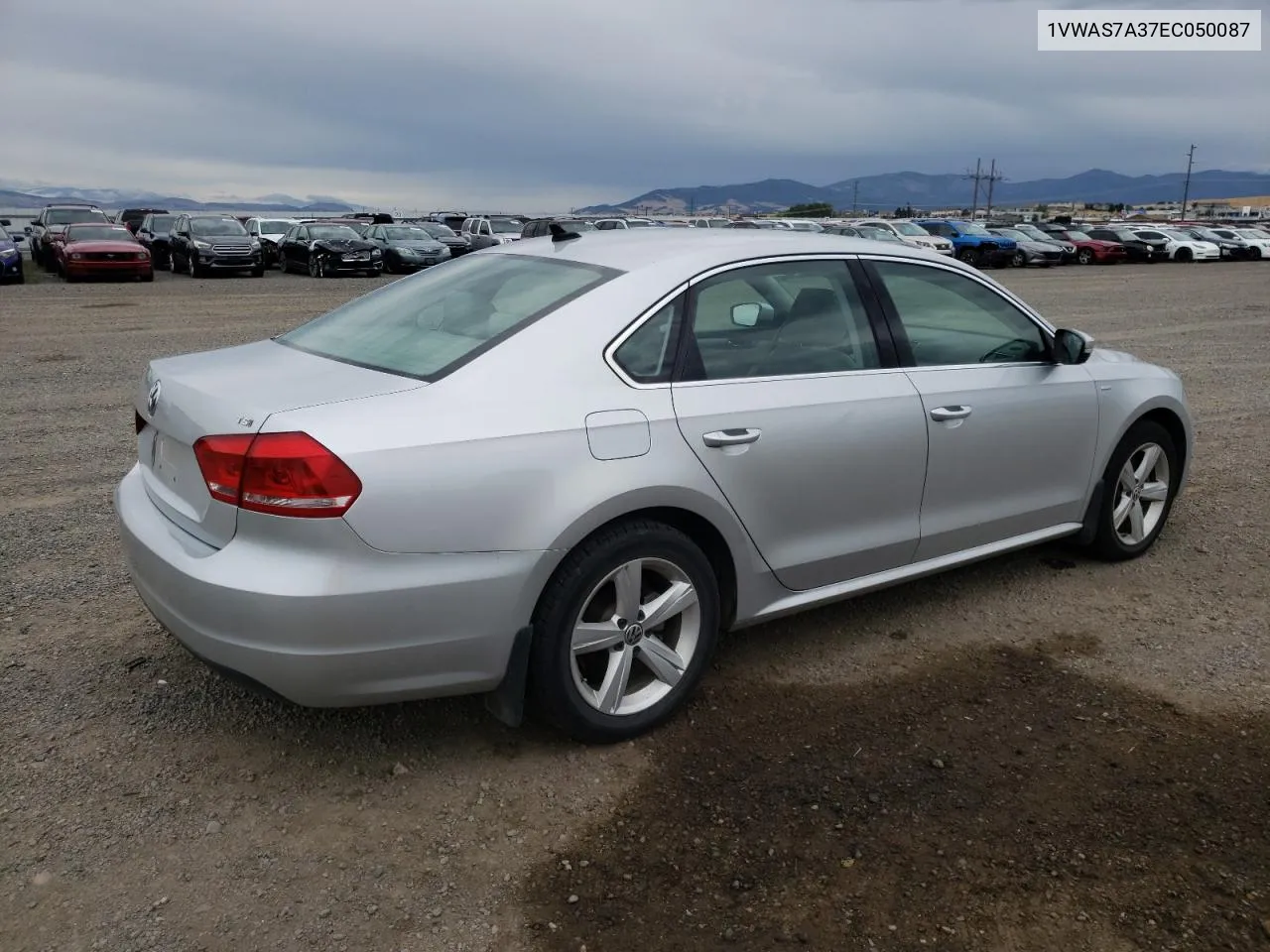 2014 Volkswagen Passat S VIN: 1VWAS7A37EC050087 Lot: 72045754