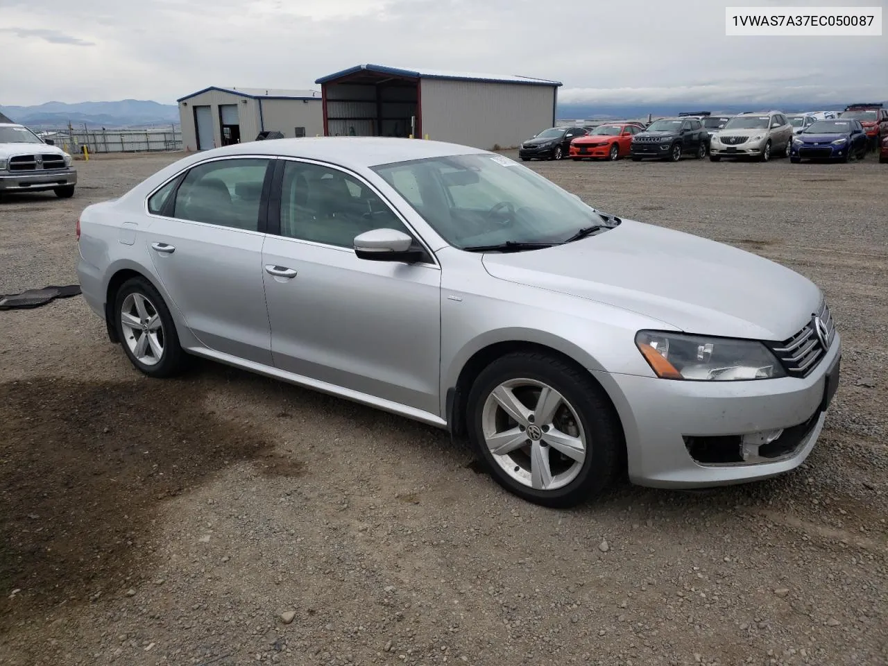 2014 Volkswagen Passat S VIN: 1VWAS7A37EC050087 Lot: 72045754