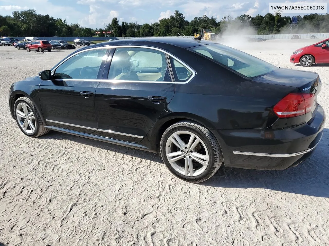 2014 Volkswagen Passat Sel VIN: 1VWCN7A35EC060018 Lot: 72326134