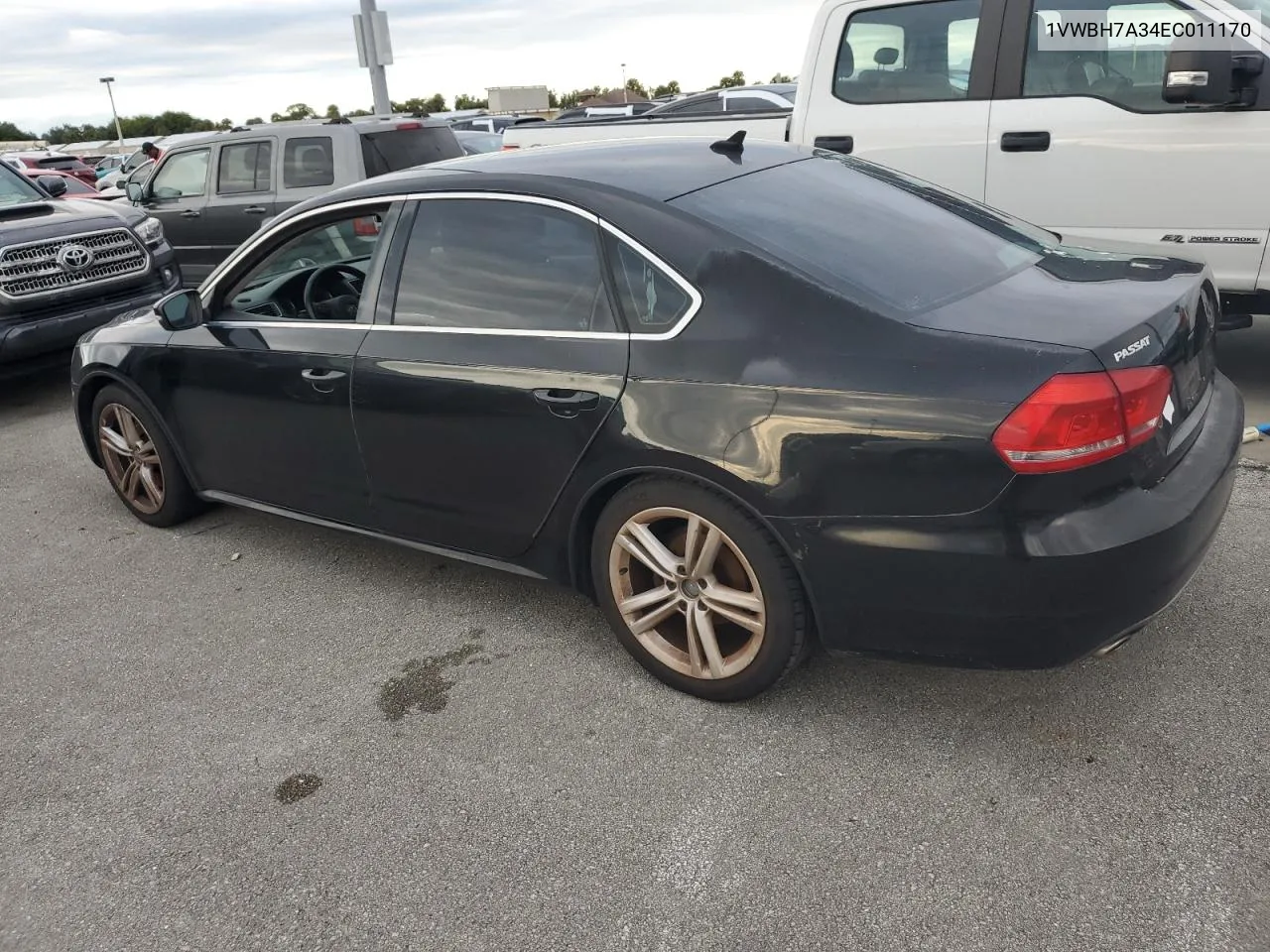 1VWBH7A34EC011170 2014 Volkswagen Passat Se