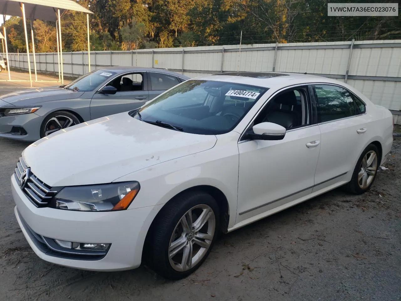 2014 Volkswagen Passat Sel VIN: 1VWCM7A36EC023076 Lot: 74904774