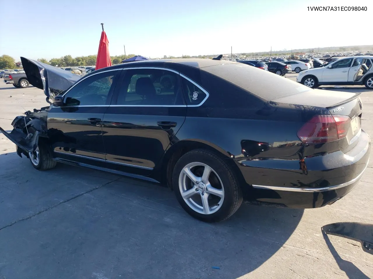 2014 Volkswagen Passat Sel VIN: 1VWCN7A31EC098040 Lot: 76286354