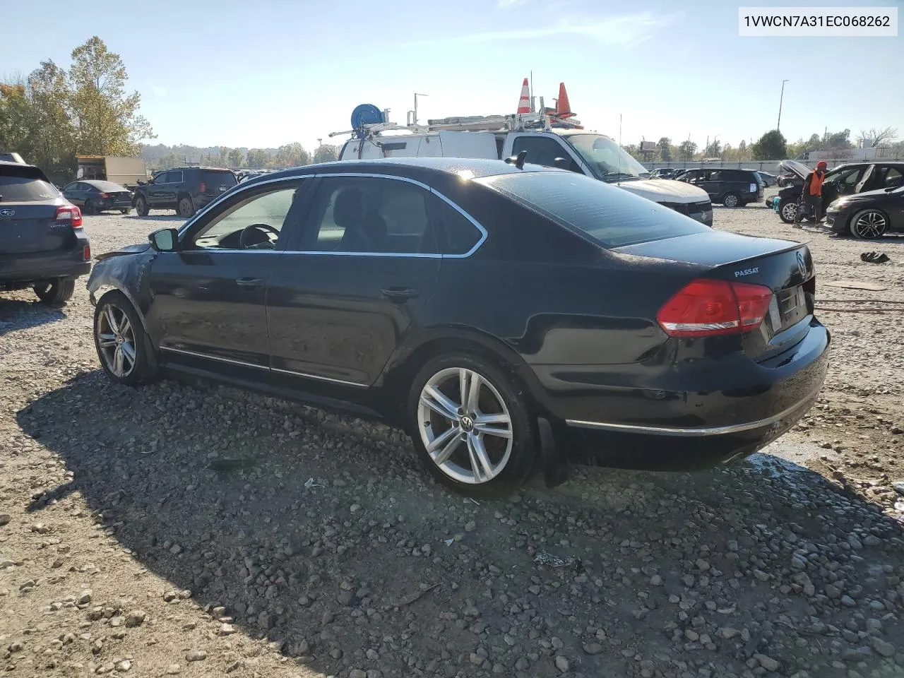 2014 Volkswagen Passat Sel VIN: 1VWCN7A31EC068262 Lot: 76325684