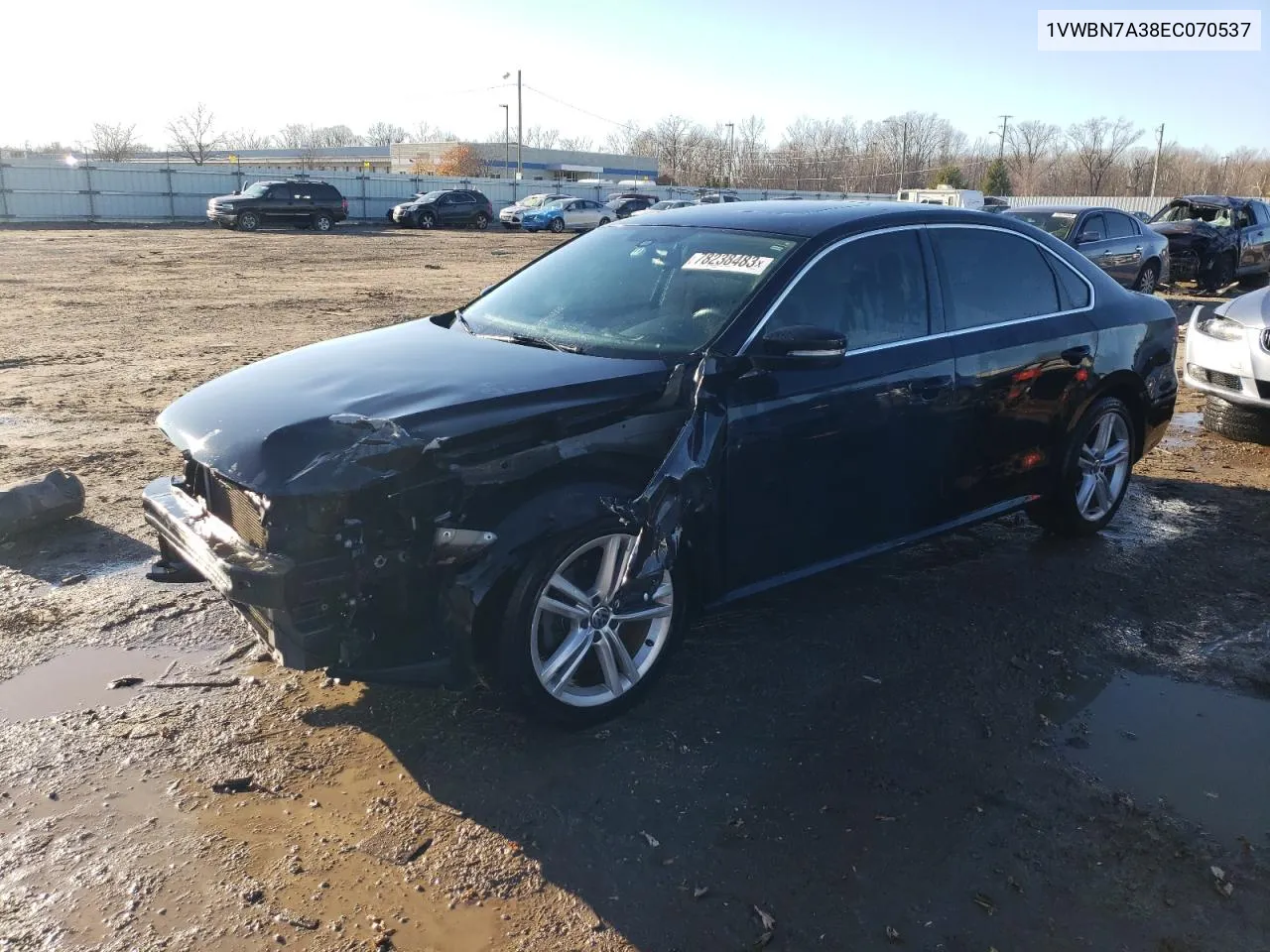 1VWBN7A38EC070537 2014 Volkswagen Passat Se