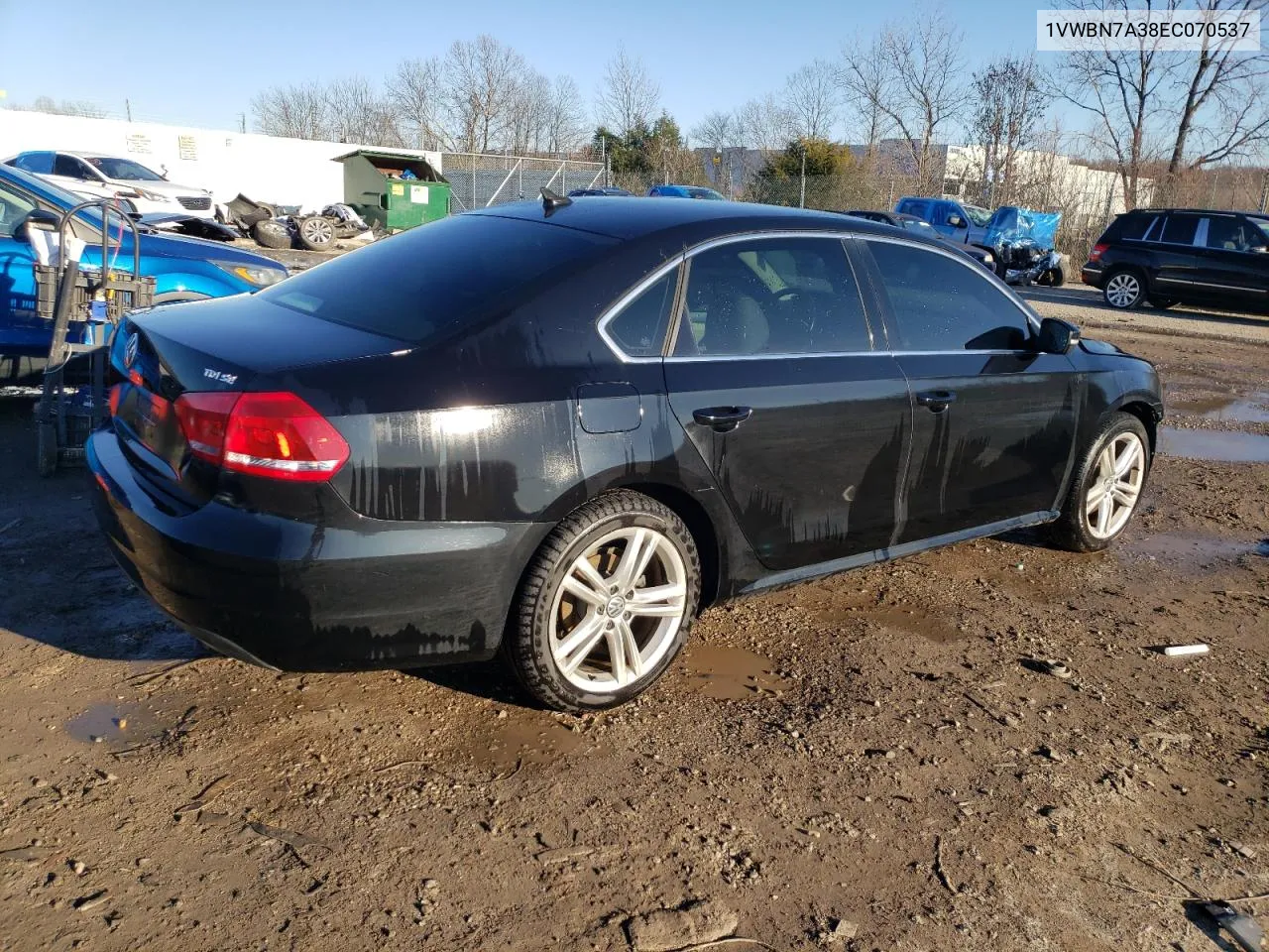 1VWBN7A38EC070537 2014 Volkswagen Passat Se