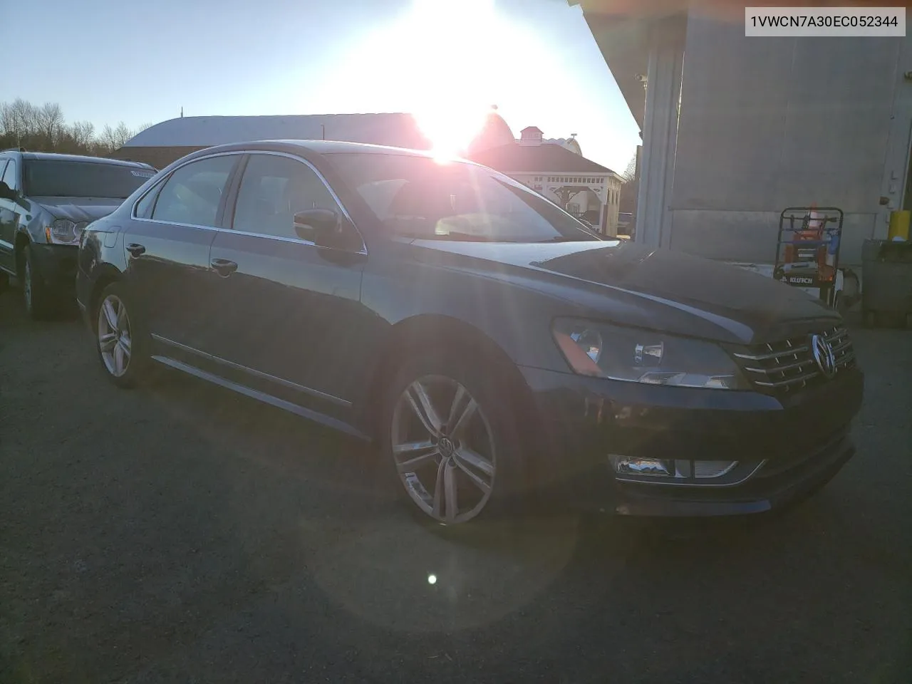 2014 Volkswagen Passat Sel VIN: 1VWCN7A30EC052344 Lot: 80888514