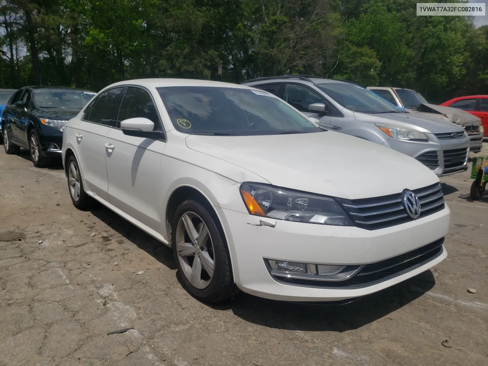 2015 Volkswagen Passat S VIN: 1VWAT7A32FC082816 Lot: 41404011