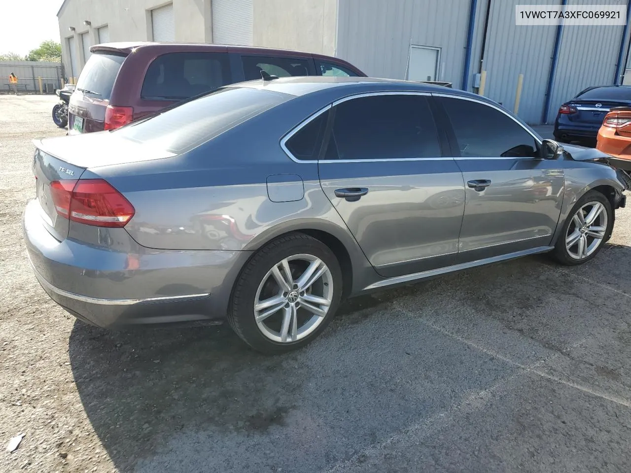 2015 Volkswagen Passat Sel VIN: 1VWCT7A3XFC069921 Lot: 53629764