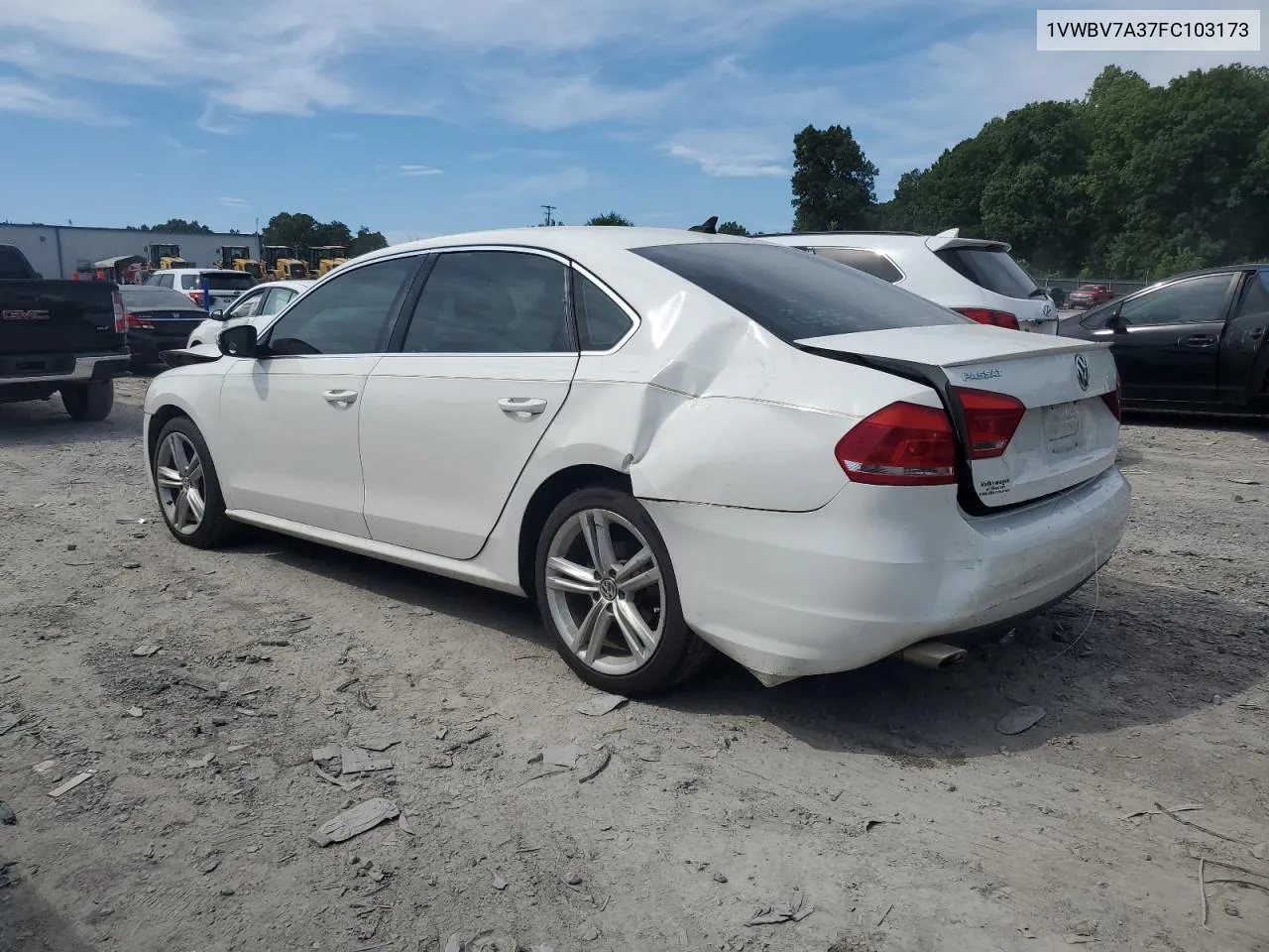 1VWBV7A37FC103173 2015 Volkswagen Passat Se