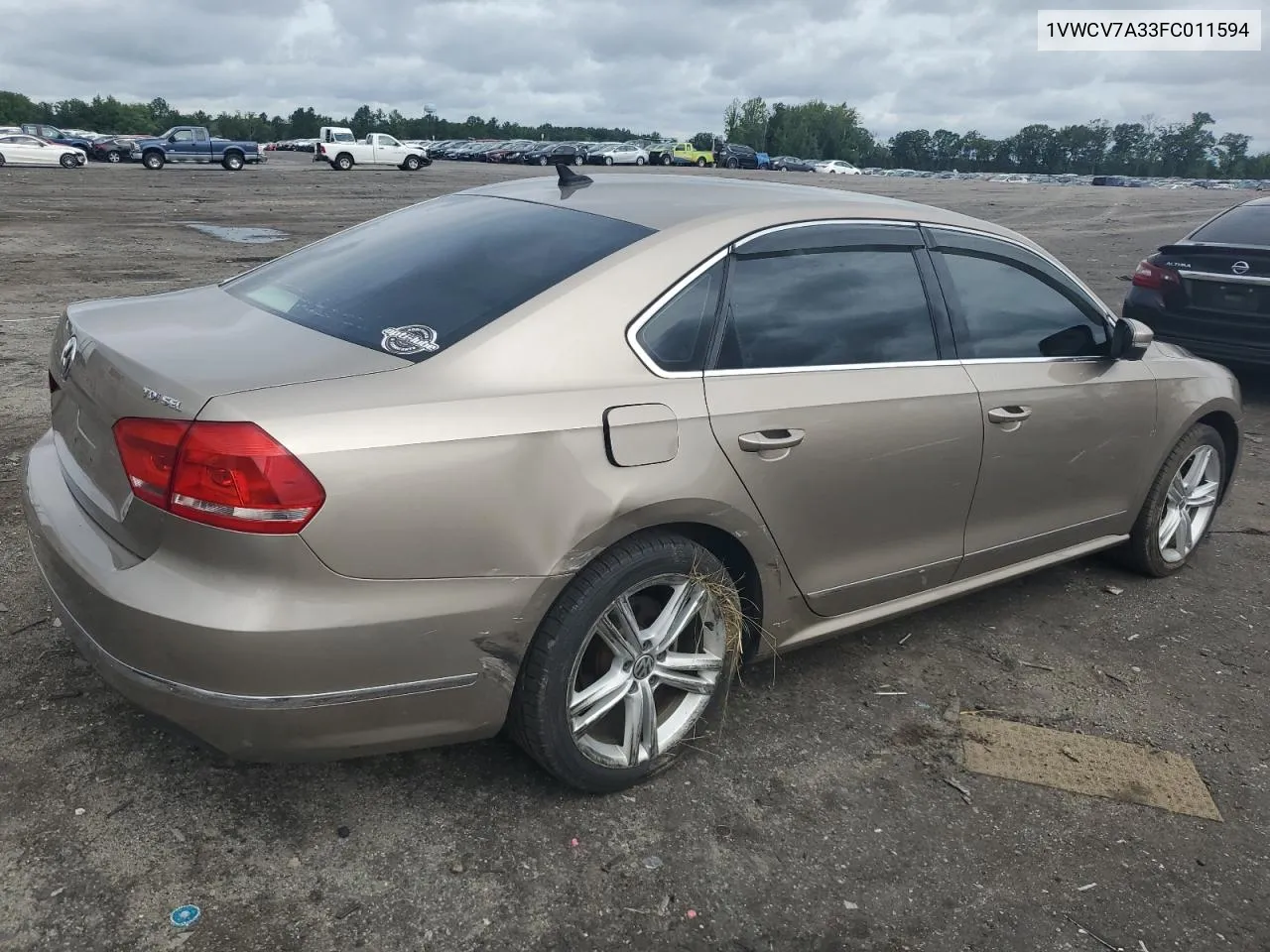 1VWCV7A33FC011594 2015 Volkswagen Passat Sel