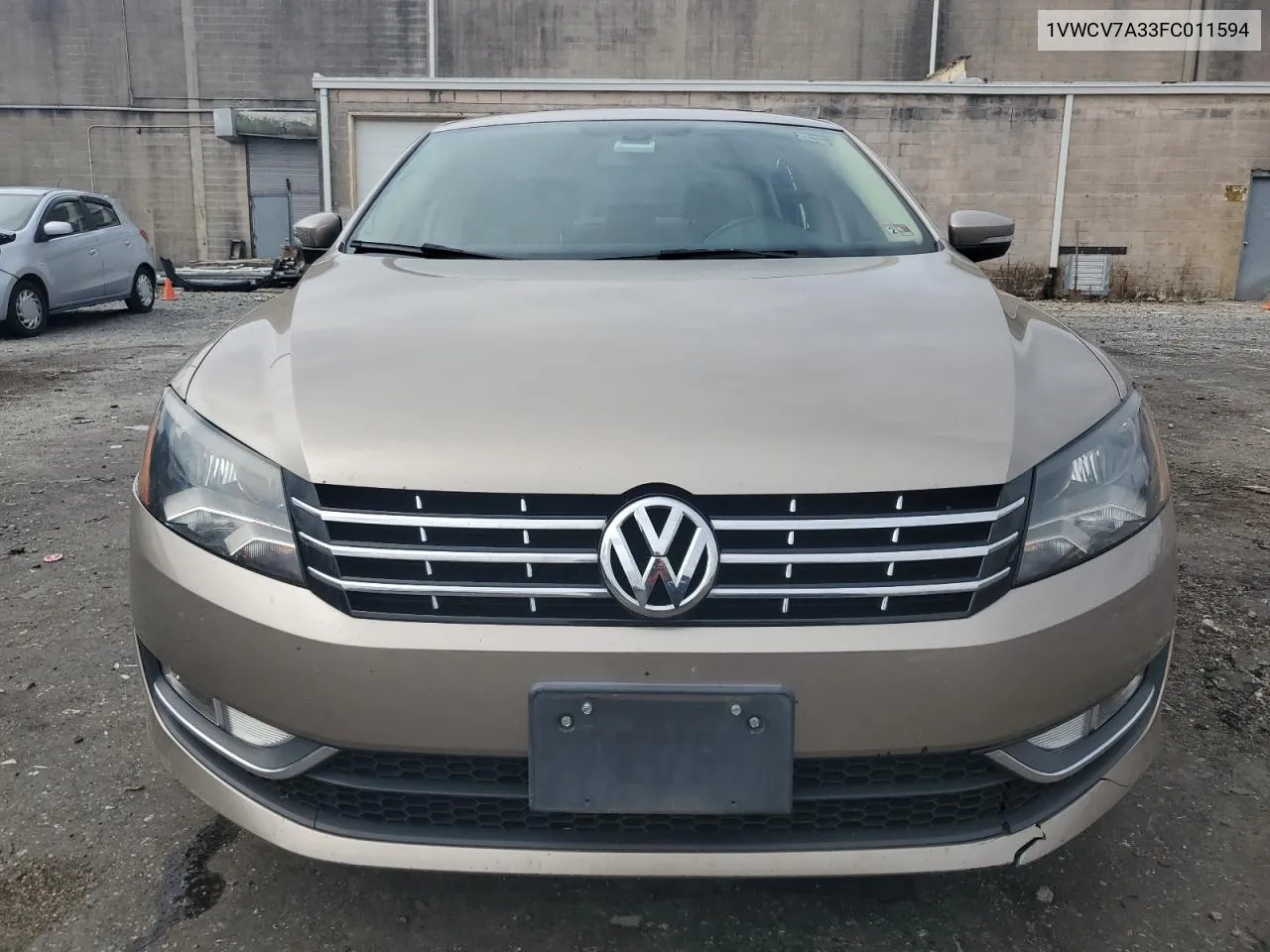 2015 Volkswagen Passat Sel VIN: 1VWCV7A33FC011594 Lot: 64358594