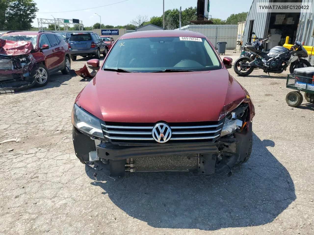 2015 Volkswagen Passat S VIN: 1VWAT7A38FC120422 Lot: 68919234