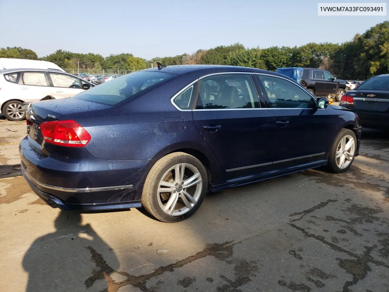 1VWCM7A33FC093491 2015 Volkswagen Passat Sel