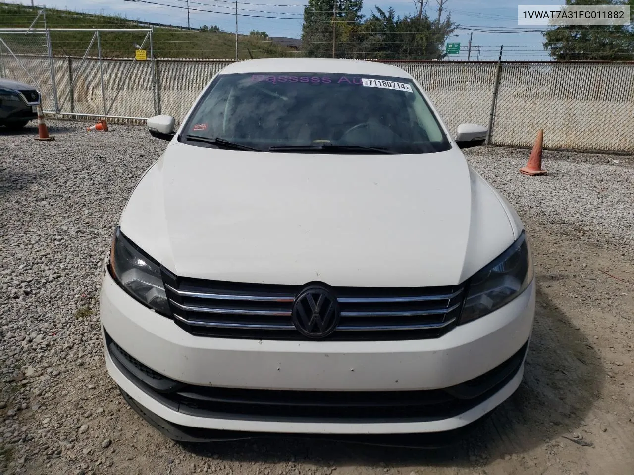 2015 Volkswagen Passat S VIN: 1VWAT7A31FC011882 Lot: 71180714