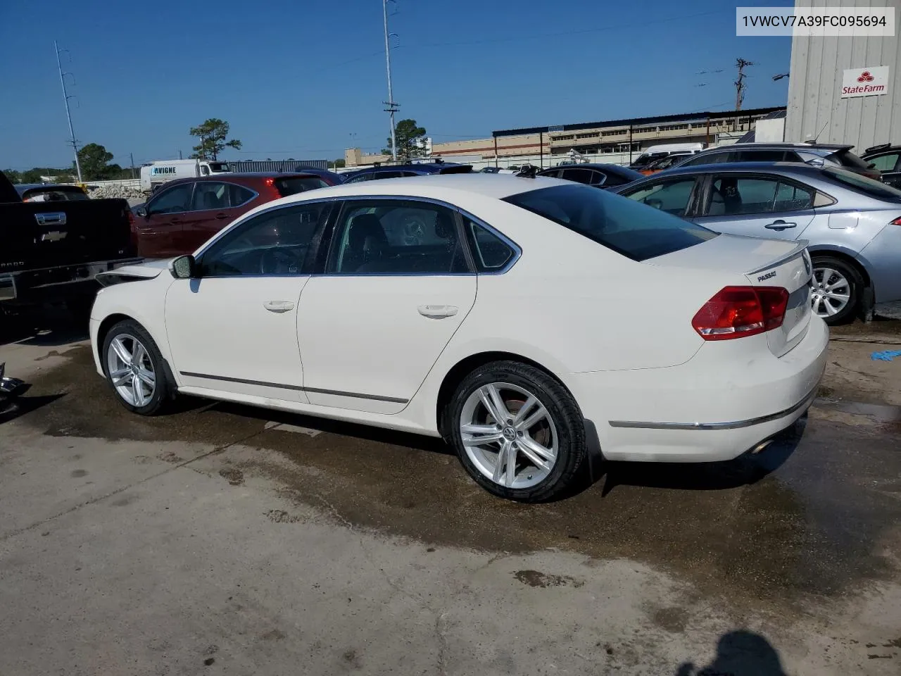 2015 Volkswagen Passat Sel VIN: 1VWCV7A39FC095694 Lot: 73178984