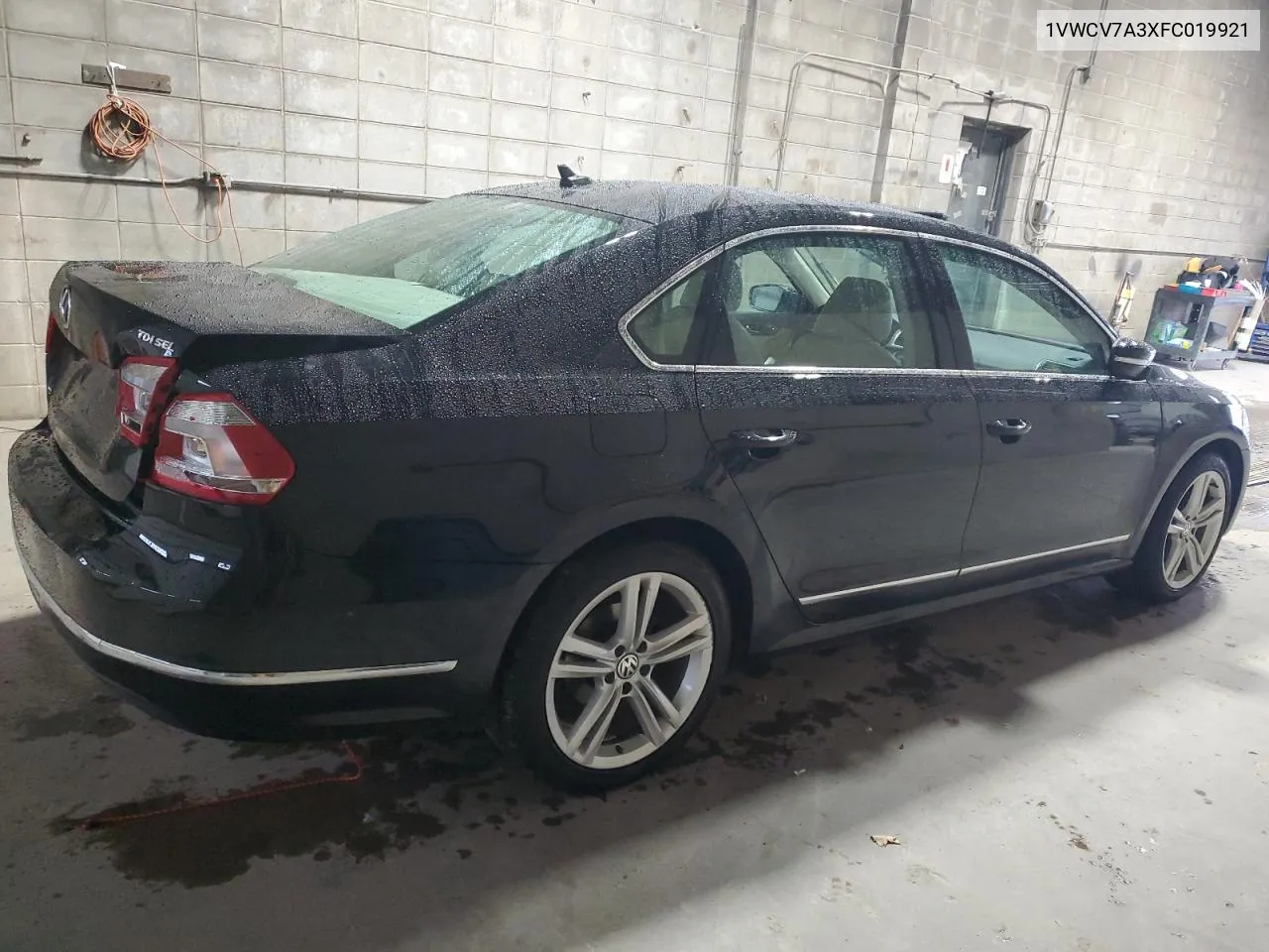 2015 Volkswagen Passat Sel VIN: 1VWCV7A3XFC019921 Lot: 78942484