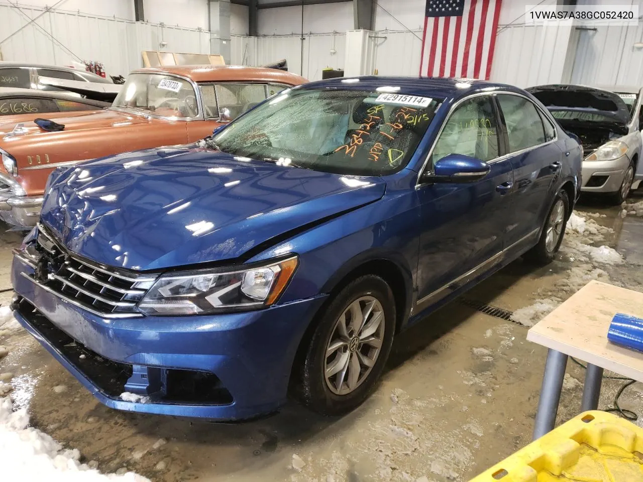 2016 Volkswagen Passat S VIN: 1VWAS7A38GC052420 Lot: 42915114