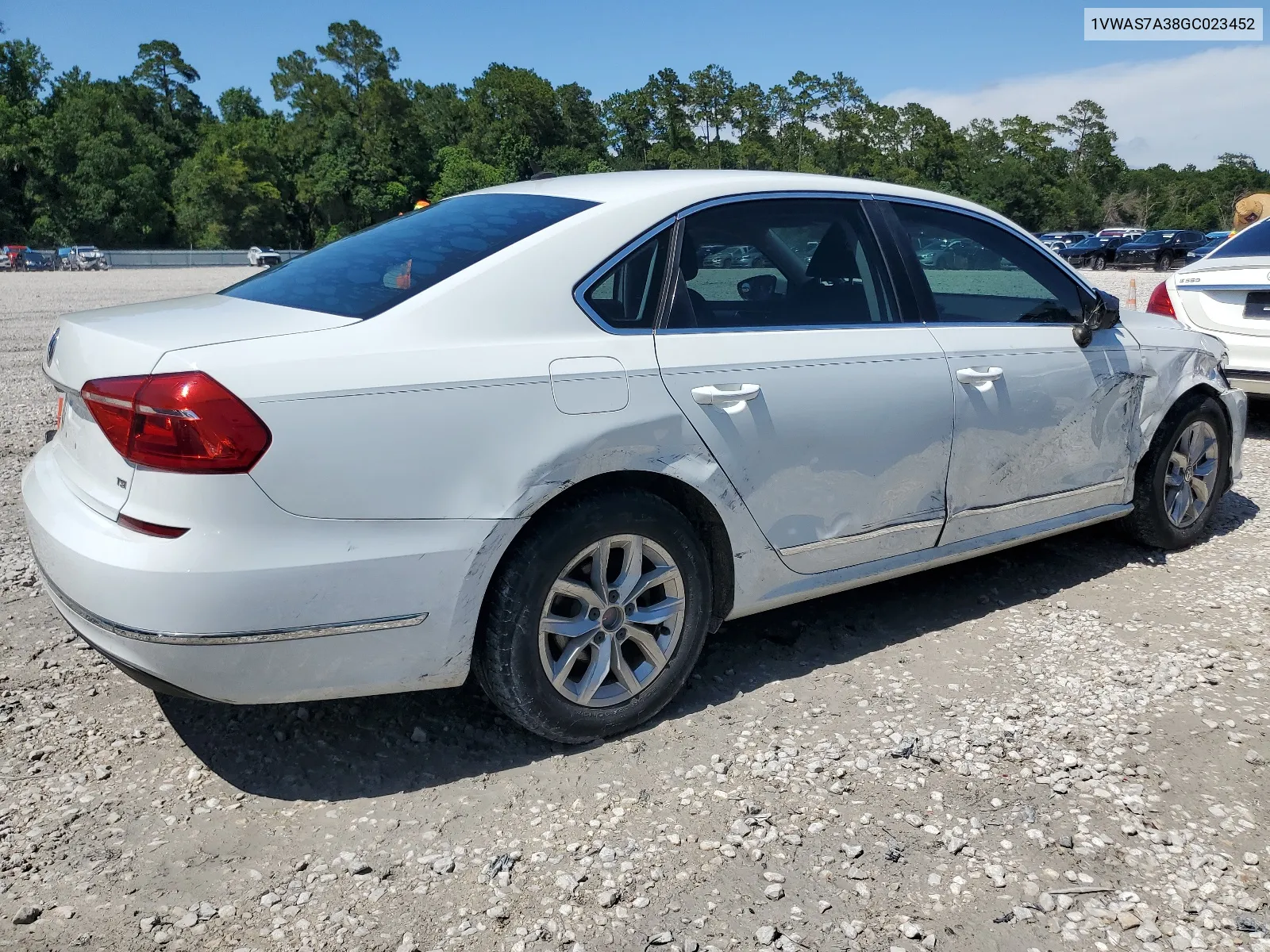 2016 Volkswagen Passat S VIN: 1VWAS7A38GC023452 Lot: 57338574