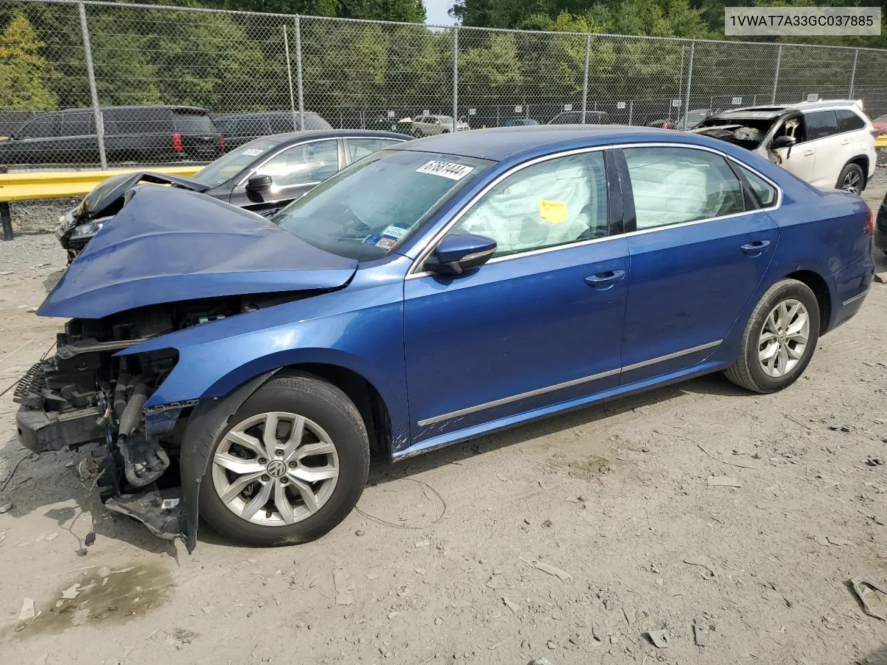 1VWAT7A33GC037885 2016 Volkswagen Passat S