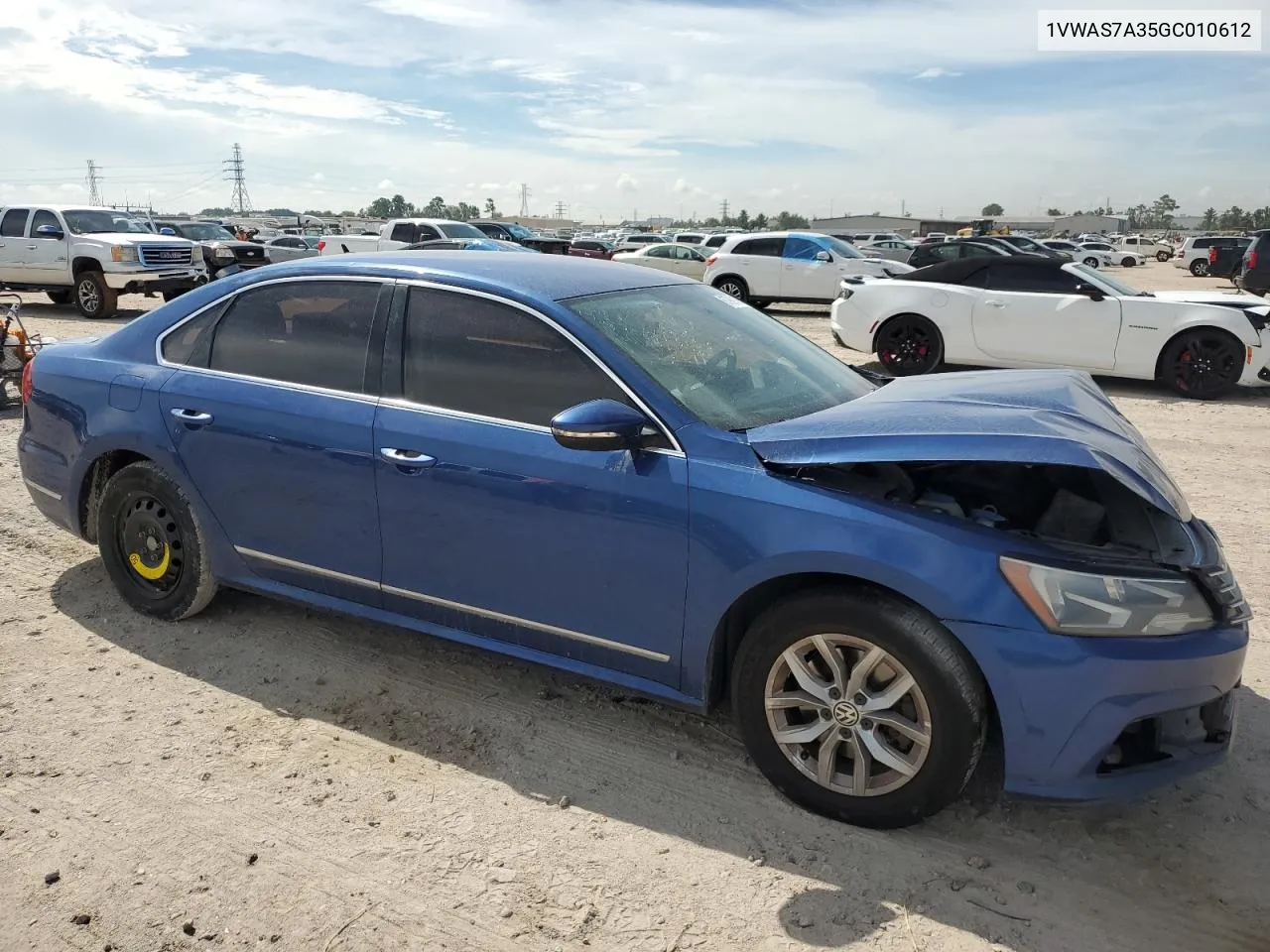 2016 Volkswagen Passat S VIN: 1VWAS7A35GC010612 Lot: 67909194