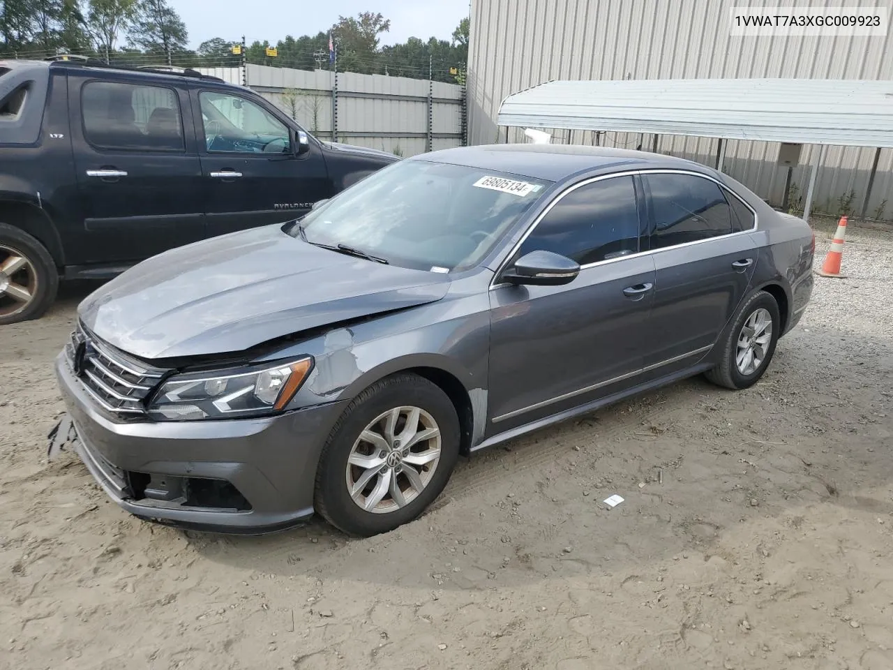 2016 Volkswagen Passat S VIN: 1VWAT7A3XGC009923 Lot: 69805134